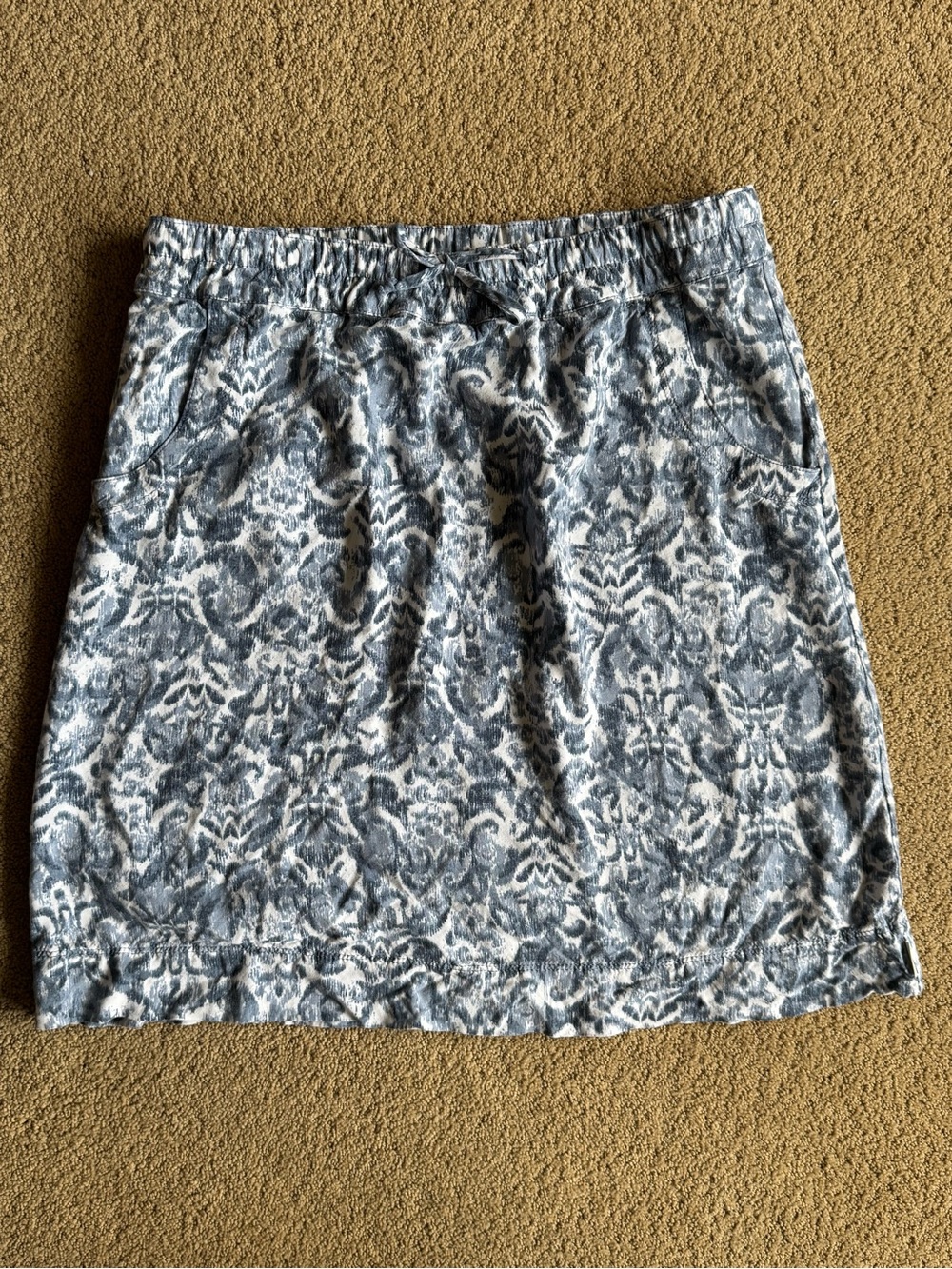 Eddie Bauer Blue & White Printed Rayon Mini Skirt XS
